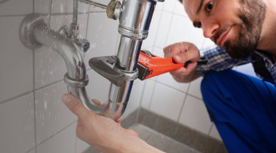 Professional same day plumber services in Arrowsmith, IL